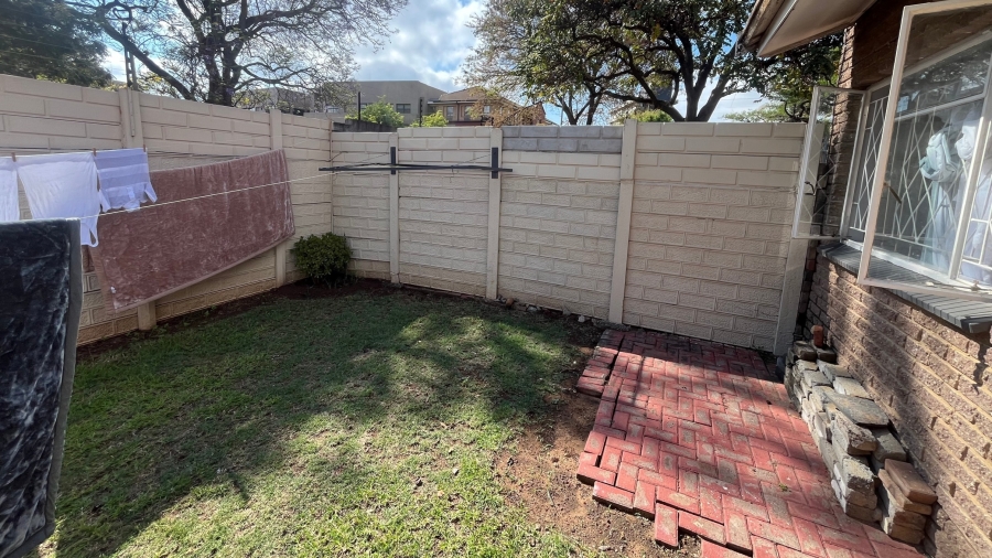 2 Bedroom Property for Sale in Rustenburg Central North West